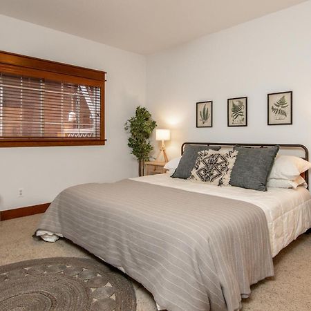 Modern Riverstone Condo With Grand Deck - Steps To Shops, Restaurants, Trails And River Coeur d'Alene Exteriér fotografie